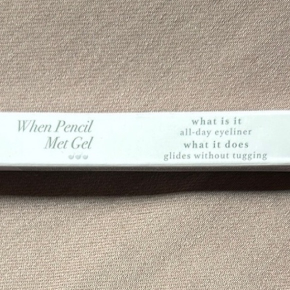 Julep Beauty Eyeliner Pencil - Blackest Black Matte - Picture 5 of 10
